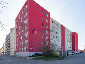 Pronájem bytu 2+kk, Praha, Elektrárenská, 44 m2