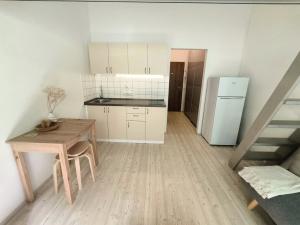 Pronájem bytu 1+kk, Brno - Bystrc, Rakovecká, 25 m2