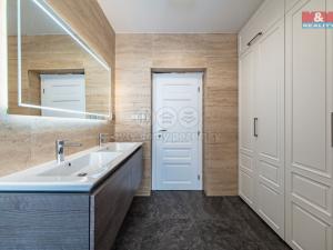 Prodej bytu 5+kk, Praha, Jeseniova, 176 m2
