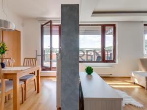 Pronájem bytu 3+kk, Praha - Košíře, Musílkova, 81 m2