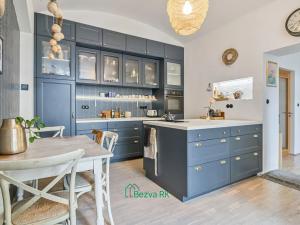 Prodej bytu 2+kk, Praha - Smíchov, Švédská, 63 m2
