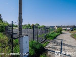 Prodej komerčního pozemku, Kly - Záboří, 2639 m2