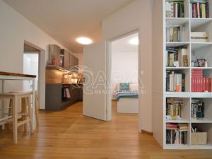Pronájem bytu 2+kk, Praha - Michle, Pod Stárkou, 45 m2