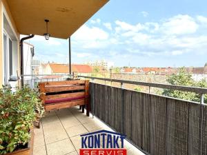 Pronájem bytu 3+kk, České Budějovice, Dobrovodská, 67 m2