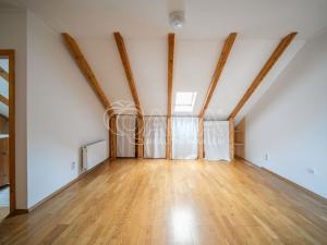 Pronájem bytu 4+kk, Praha - Žižkov, Hartigova, 200 m2