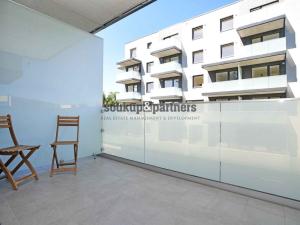 Pronájem bytu 1+kk, Praha, Čakovická, 34 m2