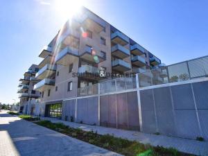 Pronájem bytu 1+kk, Praha, Čakovická, 34 m2