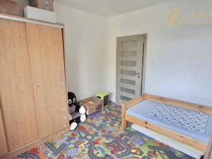Prodej bytu 3+1, Klášterec nad Ohří, Okružní, 77 m2