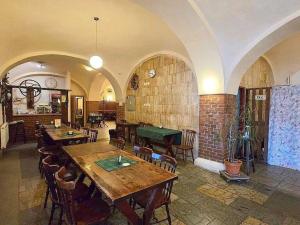 Prodej restaurace, Příbram, Jiráskovy sady, 762 m2