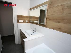 Pronájem bytu 2+1, Kutná Hora, Ostašova, 57 m2