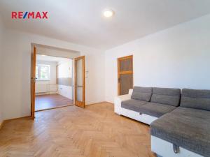 Prodej bytu 2+1, Kolín, Benešova, 56 m2