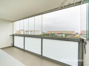 Pronájem bytu 1+kk, Praha - Bohnice, Zelenohorská, 43 m2