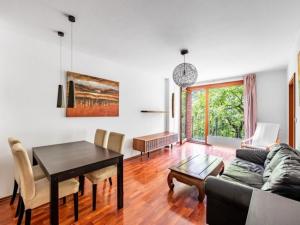 Pronájem bytu 2+kk, Praha - Holešovice, Na Maninách, 55 m2