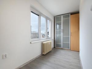 Prodej bytu 3+1, Chýně, 65 m2