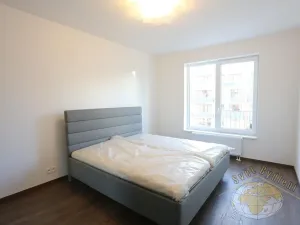 Pronájem bytu 2+kk, Praha - Dejvice, Lindleyova, 51 m2