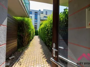 Pronájem bytu 2+kk, Praha - Sedlec, Kamýcká, 59 m2