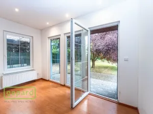 Prodej rodinného domu, Líbeznice, Jižní, 156 m2