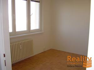 Pronájem bytu 3+1, Otrokovice - Kvítkovice, Hlavní, 62 m2
