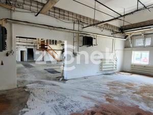 Pronájem výrobních prostor, Zlín - Prštné, 532 m2