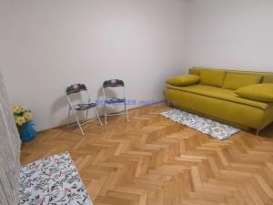 Pronájem bytu 1+1, Hradec Králové, Ladova, 25 m2