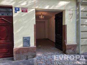 Prodej garáže, Praha - Vinohrady, Jagellonská, 19 m2