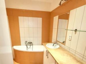 Pronájem bytu 2+1, Lázně Kynžvart, Dlouhá, 60 m2