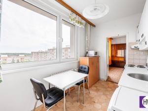 Prodej bytu 3+1, Praha, Lamačova, 75 m2