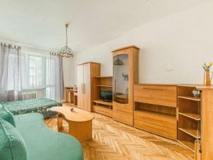 Pronájem bytu 1+1, Praha - Vršovice, Gruzínská, 45 m2