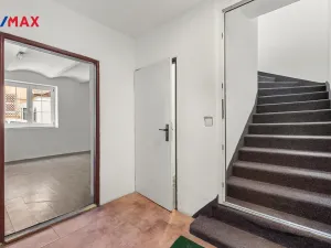 Prodej kanceláře, Sokolov, Odboje, 198 m2