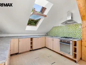 Prodej kanceláře, Sokolov, Odboje, 198 m2