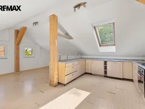 Prodej kanceláře, Sokolov, Odboje, 198 m2