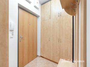 Pronájem bytu 2+kk, Praha - Kyje, Federova, 57 m2