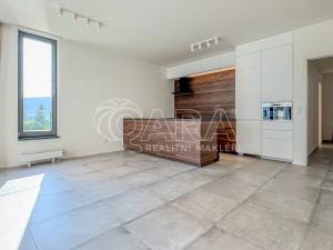 Pronájem bytu 3+kk, Praha - Modřany, Mezi vodami, 79 m2