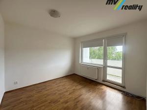 Prodej bytu 2+1, Milovice, Krátká, 46 m2
