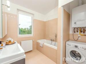Prodej bytu 2+kk, Praha - Strašnice, Černokostelecká, 69 m2