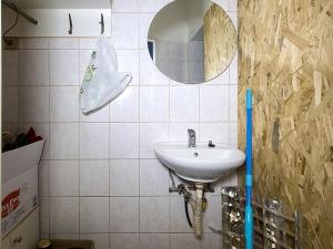 Pronájem obchodního prostoru, Třebíč - Vnitřní Město, Komenského nám., 100 m2