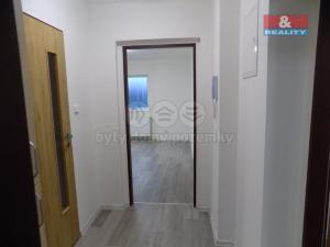 Pronájem bytu 3+1, Kostomlaty nad Labem, Průběžná, 70 m2