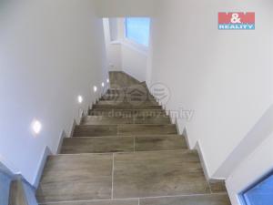 Pronájem bytu 3+1, Kostomlaty nad Labem, Průběžná, 70 m2
