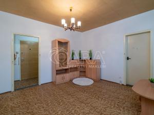 Prodej bytu 2+1, Olomouc - Nové Sady, Zikova, 43 m2
