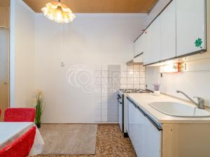 Prodej bytu 2+1, Olomouc - Nové Sady, Zikova, 43 m2