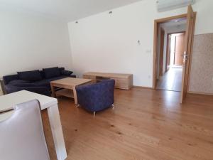 Pronájem bytu 2+kk, Mníšek pod Brdy, V Edenu, 55 m2