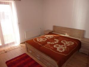 Pronájem bytu 2+kk, Mníšek pod Brdy, V Edenu, 55 m2