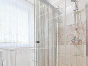 Pronájem bytu 1+1, Koryčany, Zámecká, 50 m2