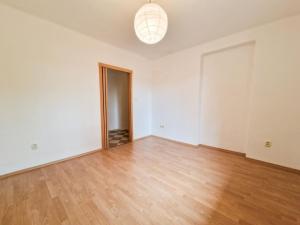 Prodej bytu 2+1, Trutnov - Dolní Předměstí, Kpt. Jaroše, 75 m2