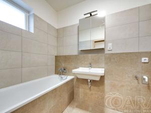 Pronájem bytu 2+kk, Praha, Mezi vodami, 58 m2