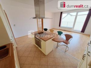 Pronájem bytu 4+kk, Praha - Kobylisy, Na hlinách, 96 m2