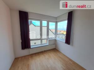Pronájem bytu 4+kk, Praha - Kobylisy, Na hlinách, 96 m2
