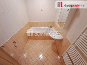 Pronájem bytu 4+kk, Praha - Kobylisy, Na hlinách, 96 m2
