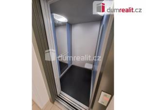 Pronájem bytu 4+kk, Praha - Kobylisy, Na hlinách, 96 m2