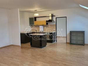 Pronájem bytu 2+kk, Milovice - Mladá, Kaštanová, 74 m2